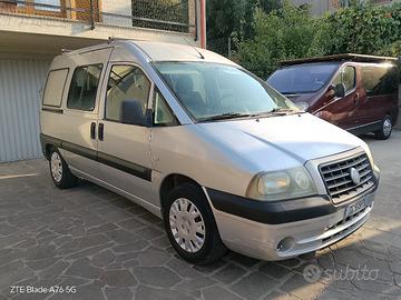FIAT Scudo 9 posti GANCIO TRAINO 