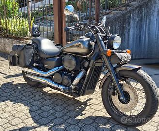Honda 750 Black Spirit