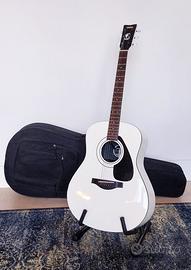 Chiarra acustica amplificata - Yamaha LLX6DN 