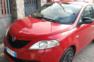 LANCIA YPSILON BENZINA/GPL 