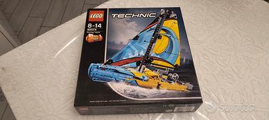 Racing Yacht 42074