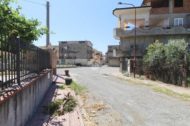 TER. RESIDENZIALE A BOTRICELLO