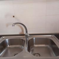 lavandino marca franke in acciaio con rubinetto