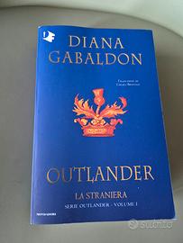 Outlander la straniera vol. 1