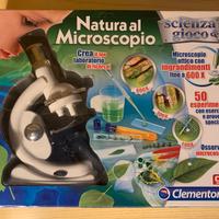 Natura al microscopio Clementoni
