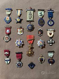 Collezione di 16 Medaglie Massoniche Inglesi