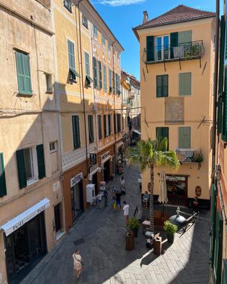 Settembre Finale Ligure centro, 50m dal mare