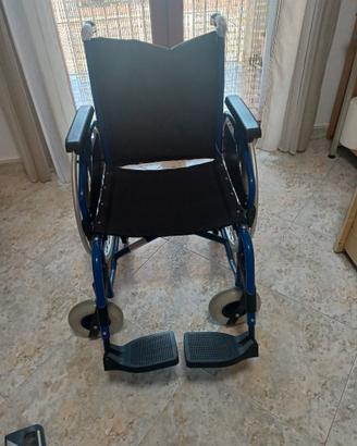 Carrozzina per invalidi