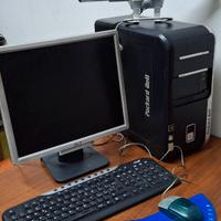 Computer PC fisso completo packard bell