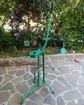 Tappatrice per bottiglie 