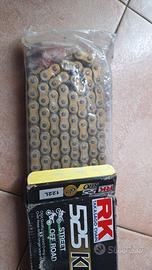 Catena nuova per moto