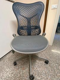 Sedia Herman Miller Mirra 1