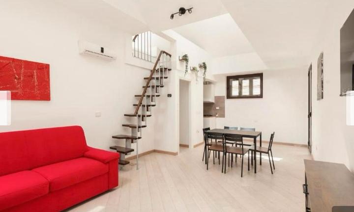 Case vacanza 6/7 posti letto cuore di Trastevere