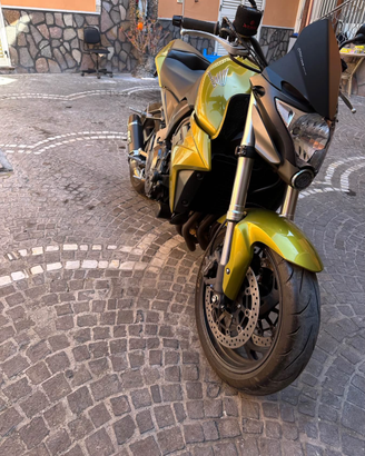 Cb 1000r