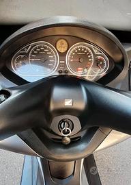  Honda SW-T400 a Genova