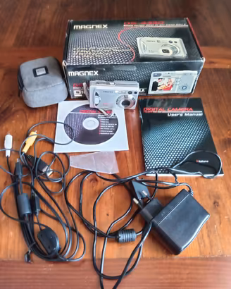 Fotocamera Vintage Magnex DS-4330 Digicam Y2K SD