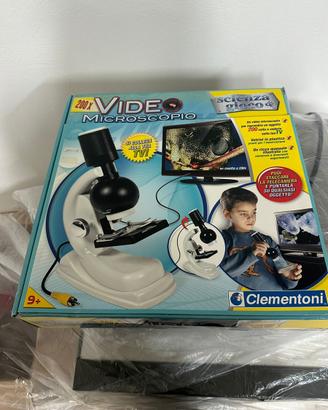 Gioco Video Microscopio elettronico