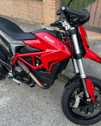 Ducati Hypermotard 821