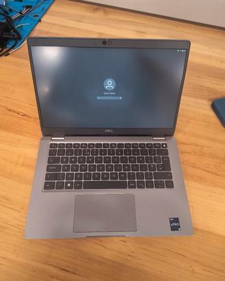 Portatile Dell Latitude 5330