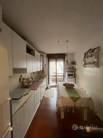 Cucina componibile bianca