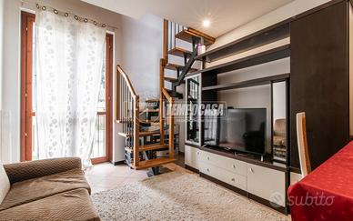 OLGIATE OLONA - BILOCALE CON BOX