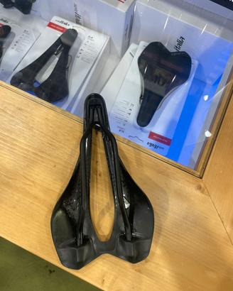 sella “selle italia SLR advan”