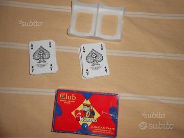 Due mazzi di carte da gioco