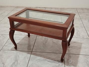 Tavolino legno e vetro