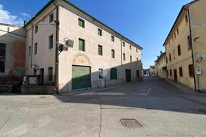 CASA DI CORTE A PIEVE DEL GRAPPA