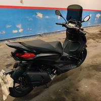 Piaggio Beverly 400 - 2024