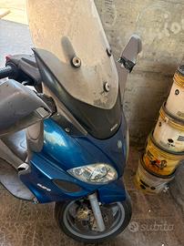 Piaggio X9
