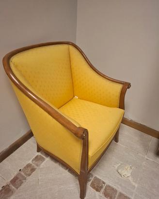 Poltroncina classica
