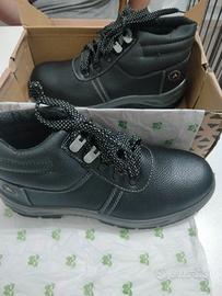 Scarpe alte antinfortunistiche nuove