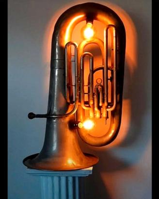 lampada basso tuba.