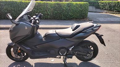T MAX 560