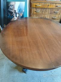 Tavolo in legno allungabile