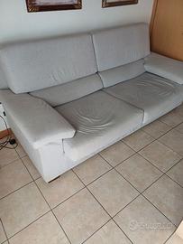Divano 3 posti grigio chiaro