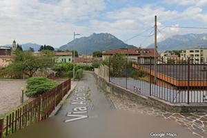 Stanza singola a Lecco con giardino e terrazzo