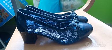scarpe donna ricamo blu numero 37