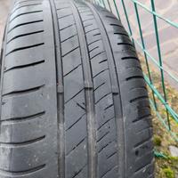 Gomme auto più cerchi