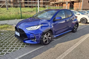 TOYOTA Yaris 1.5 Hybrid 5 porte Trend
