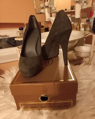 SCARPA IN CAMOSCIO GRIGIO