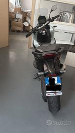 HONDA  X-  ADV 750