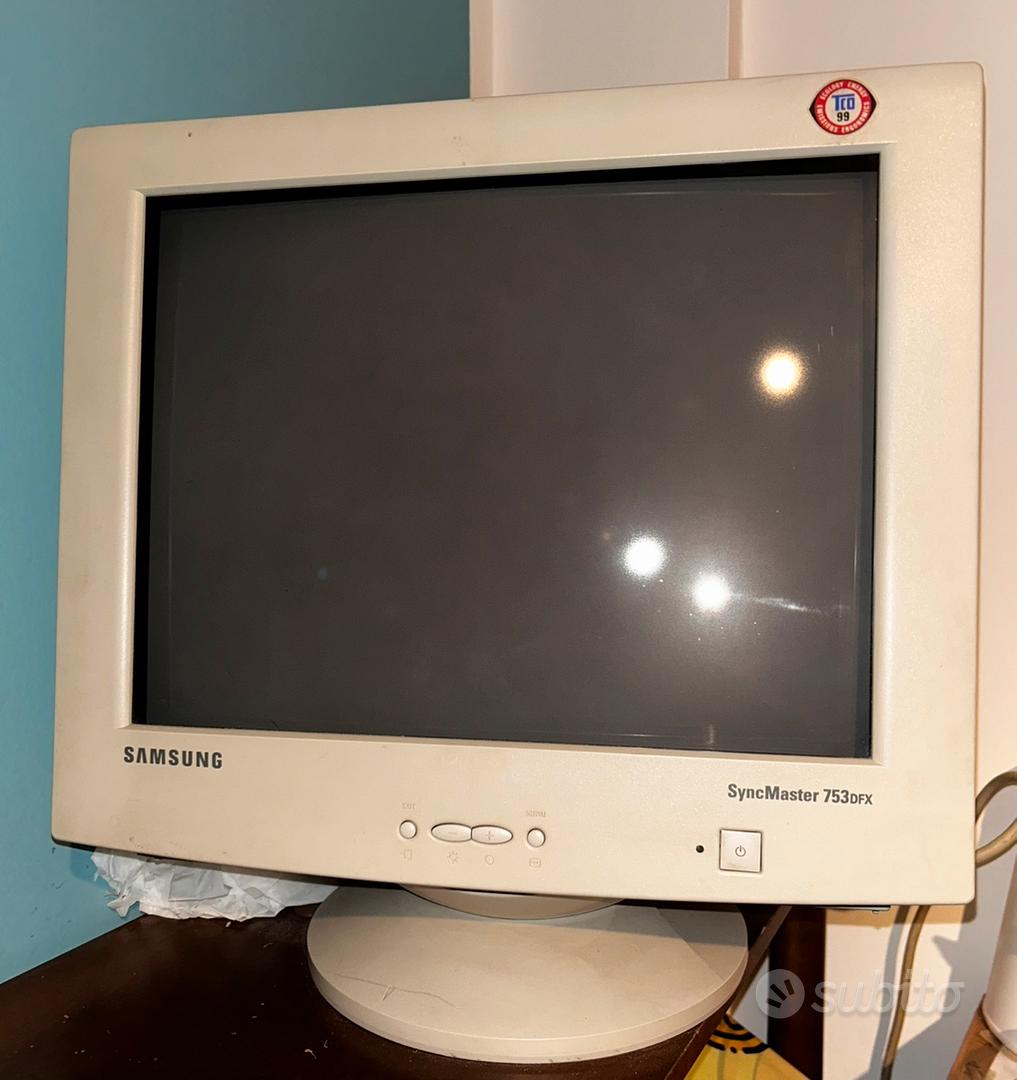 Monitor CRT Samsung SyncMaster 753DFX - Informatica In vendita a