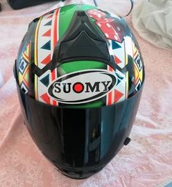 Casco suomy