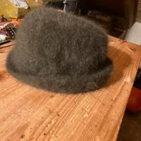 Berretto/cappello lana /angora donna