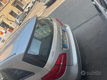 auto Mercedes