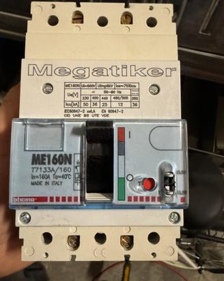 Interruttori megatiker