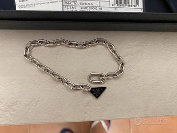 Bracciale prada. Unisex