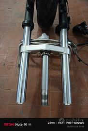 Forcella e impianto frenante tmax 530 yamaha